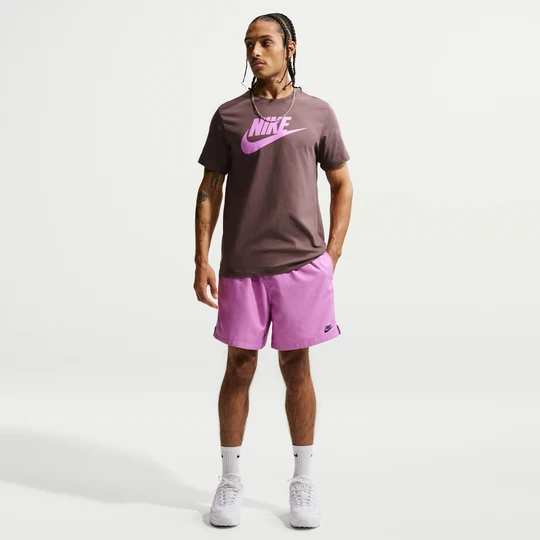 Zdjęcie produktu Męskie luźne spodenki z tkaniny Nike Club - Fiolet