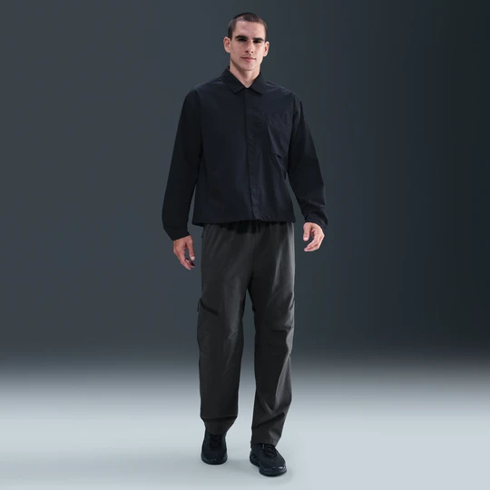 Zdjęcie produktu Męskie luźne spodnie Shori Nike Tech - Szary