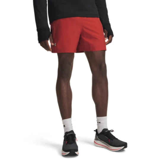 Zdjęcie produktu Męskie spodenki do biegania Under Armour UA Launch 5\'\' Short - czerwone