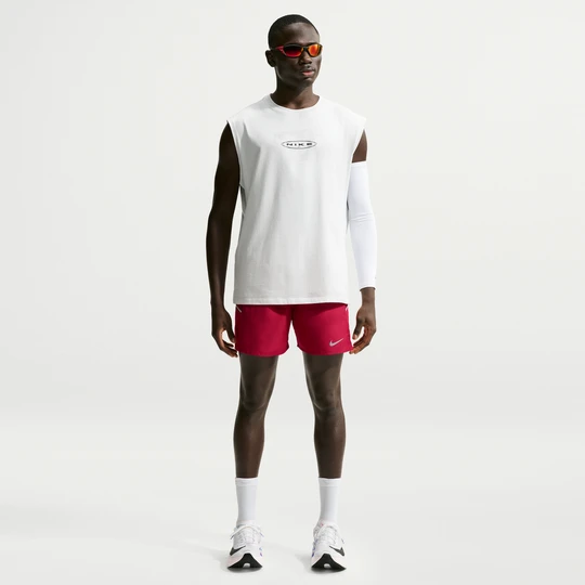 Zdjęcie produktu Męskie spodenki do biegania z wszytą bielizną 13 cm Dri-FIT Nike Miler - Czerwony