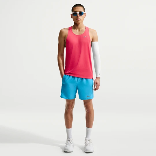 Zdjęcie produktu Męskie spodenki do biegania z wszytą bielizną 13 cm Dri-FIT Nike Miler - Niebieski
