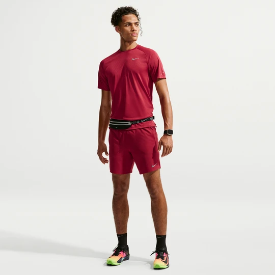 Zdjęcie produktu Męskie spodenki do biegania z wszytą bielizną 18 cm Nike Dri-FIT Stride - Czerwony