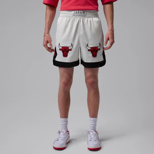 Zdjęcie produktu Męskie spodenki do muay thai Jordan Flight - Biel