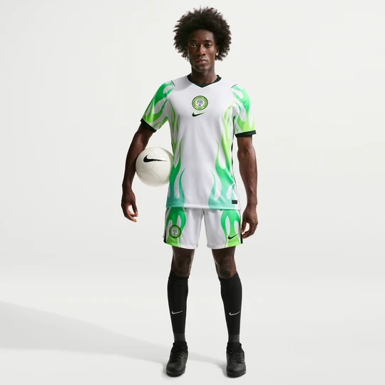 Zdjęcie produktu Męskie spodenki Nike Football Dri-FIT Nigeria Stadium 2026 (wersja wyjazdowa) – replika - Biel