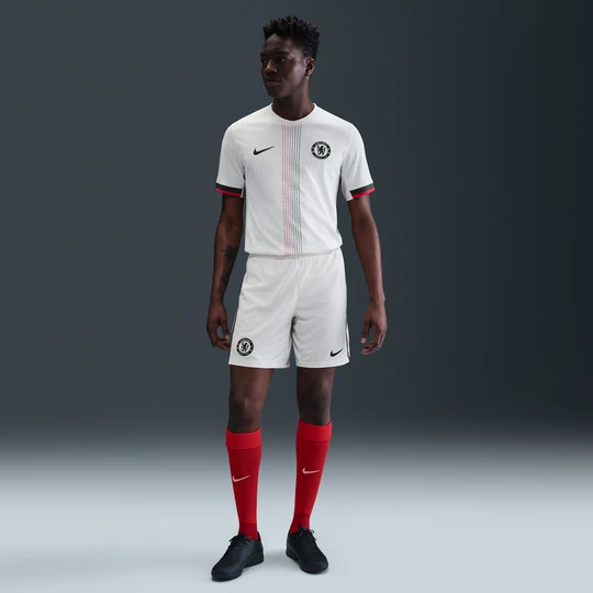 Zdjęcie produktu Męskie spodenki piłkarskie Nike Dri-FIT Chelsea F.C. Stadium 2025/26 (wersja wyjazdowa) – replika - Szary