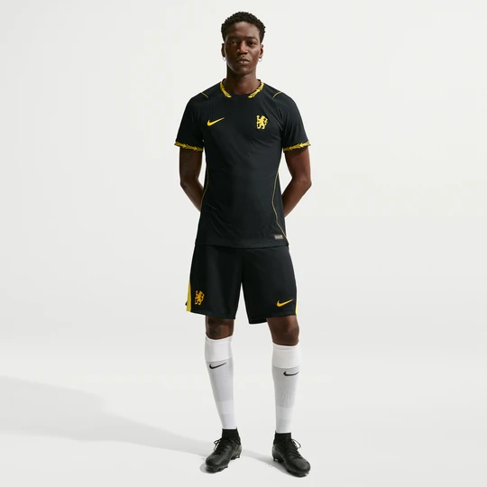 Zdjęcie produktu Męskie spodenki piłkarskie Nike Dri-FIT Chelsea F.C. Stadium 2026 / 27 (wersja wyjazdowa) – replika - Czerń