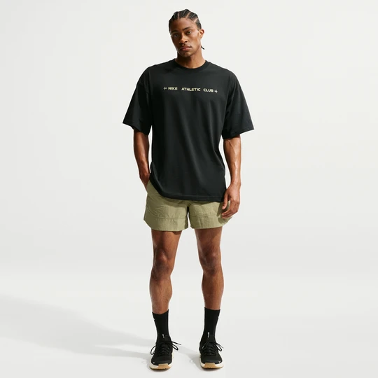 Zdjęcie produktu Męskie spodenki z tkaniny Dri-FIT Nike N.A.C. - Brązowy