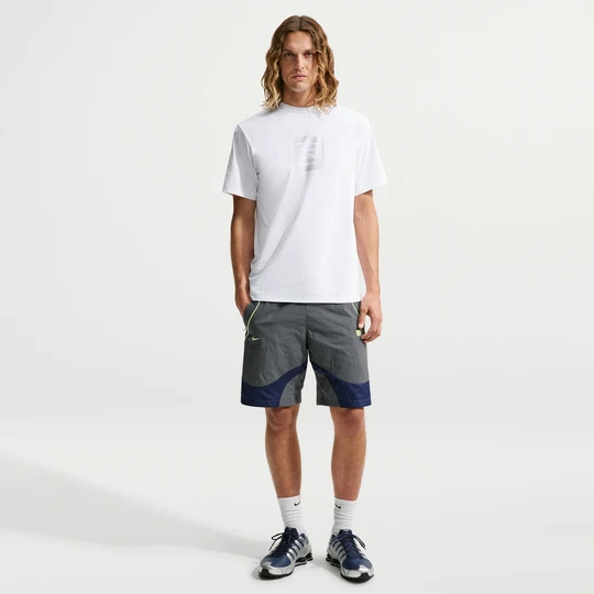 Zdjęcie produktu Męskie spodenki z tkaniny Nike - Szary