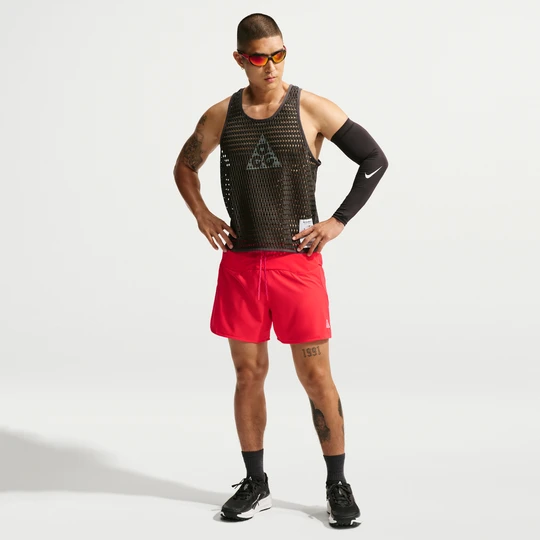 Zdjęcie produktu Męskie spodenki z wszytą bielizną Dri-FIT ADV 13 cm ACG Second Sunrise - Czerwony Nike