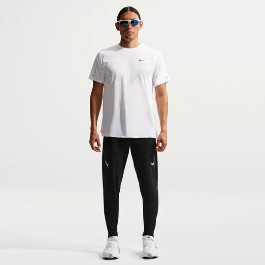 Zdjęcie produktu Męskie spodnie do biegania Dri-FIT ADV Nike AeroSwift - Czerń