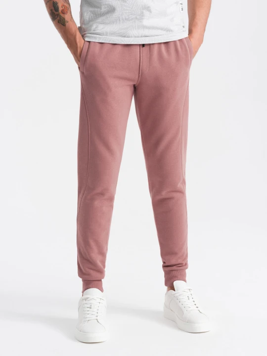 Zdjęcie produktu Męskie spodnie dresowe bawełniane joggery BASIC – ciemnoróżowe V4 - Rozmiar: XXL Ombre Clothing ciemnoróżowy