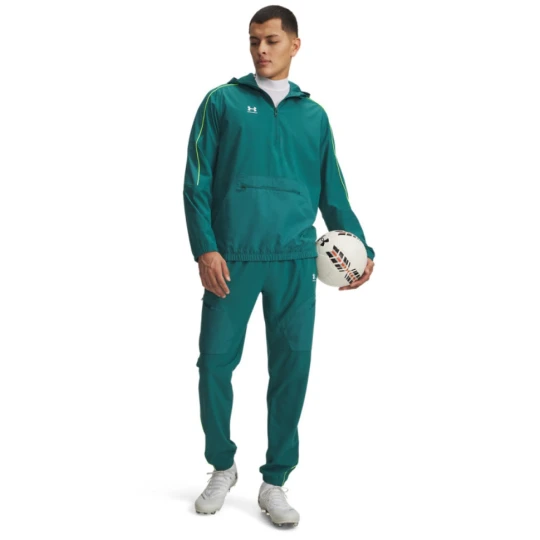 Zdjęcie produktu Męskie spodnie piłkarskie Under Armour UA Challenger Warm-Up - zielone