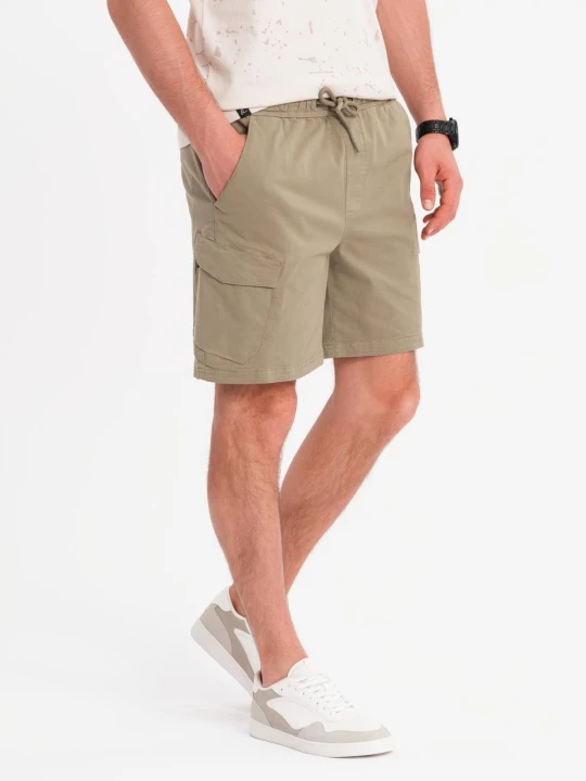 Zdjęcie produktu Męskie szorty o luźnym kroju z kieszeniami typu cargo – jasnooliwkowe V3 - Rozmiar: XXL Ombre Clothing oliwkowy