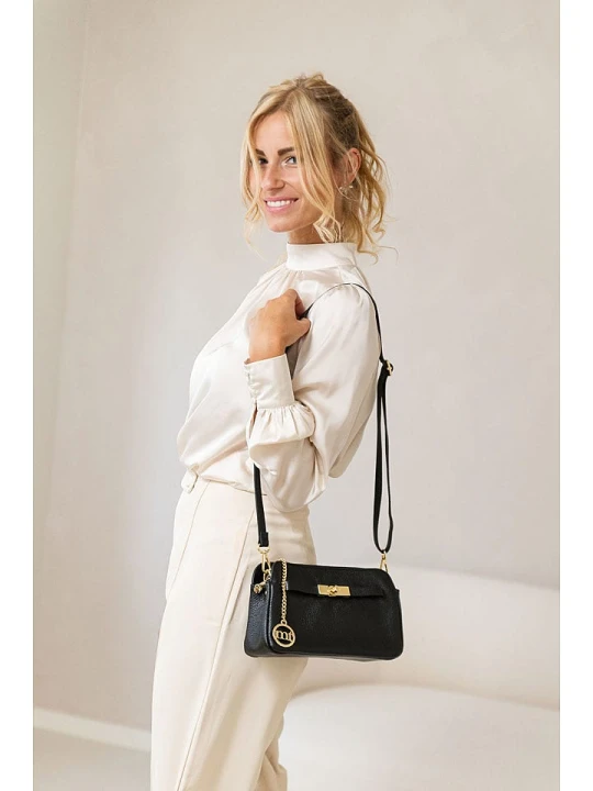 Zdjęcie produktu Mia Tomazzi Skórzana torebka "Bentivoglio" w kolorze czarnym - 24 x 16 x 9 cm rozmiar: onesize