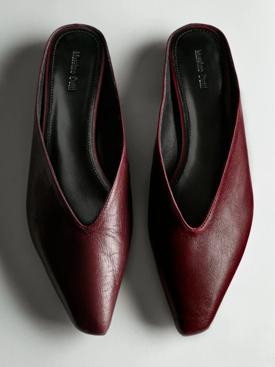 Zdjęcie produktu Miękkie Skórzane Buty Typu Mules - Bordowy - Massimo Dutti - Female
