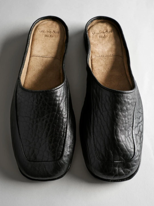 Zdjęcie produktu Miękkie Skórzane Buty Typu Mules - Studio - Czarny - Massimo Dutti - Female