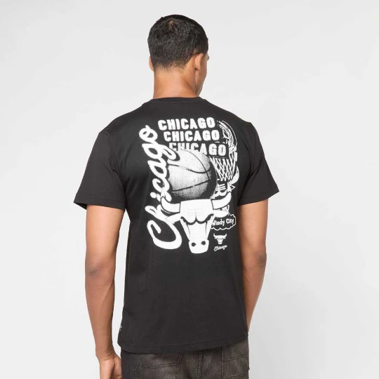 Zdjęcie produktu NBA Chicago Bulls HWC Overlap Graphic Tee Mitchell & Ness czarny