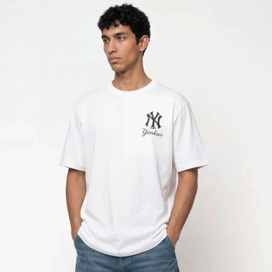 Zdjęcie produktu MLB CF Graphics Regular Tee New York Yankees New Era biały