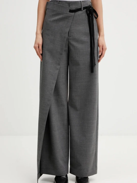 Zdjęcie produktu MM6 Maison Margiela spodnie z dodatkiem wełny