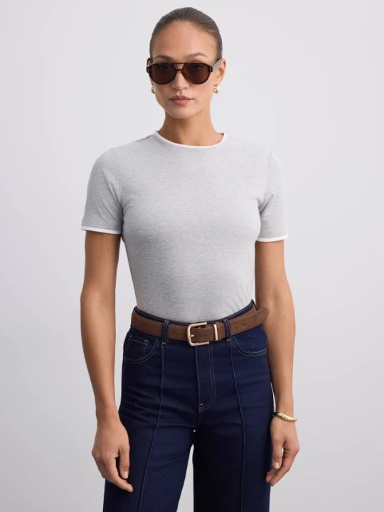 Zdjęcie produktu Mohito - Dopasowany t-shirt - szary