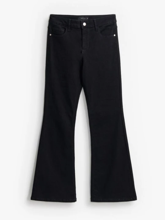 Zdjęcie produktu Mohito - Jeansy flare petite - czarny