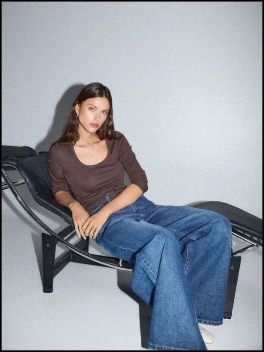 Zdjęcie produktu Mohito - Jeansy wide leg - granatowy