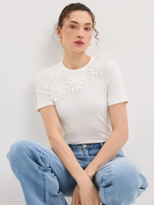 Zdjęcie produktu Mohito - T-shirt z aplikacją 3D - kremowy