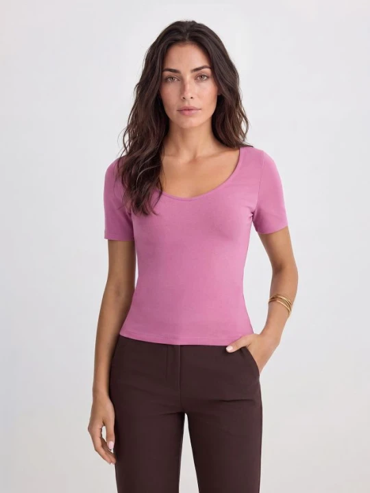 Zdjęcie produktu Mohito - T-shirt z dekoltem V - fioletowy