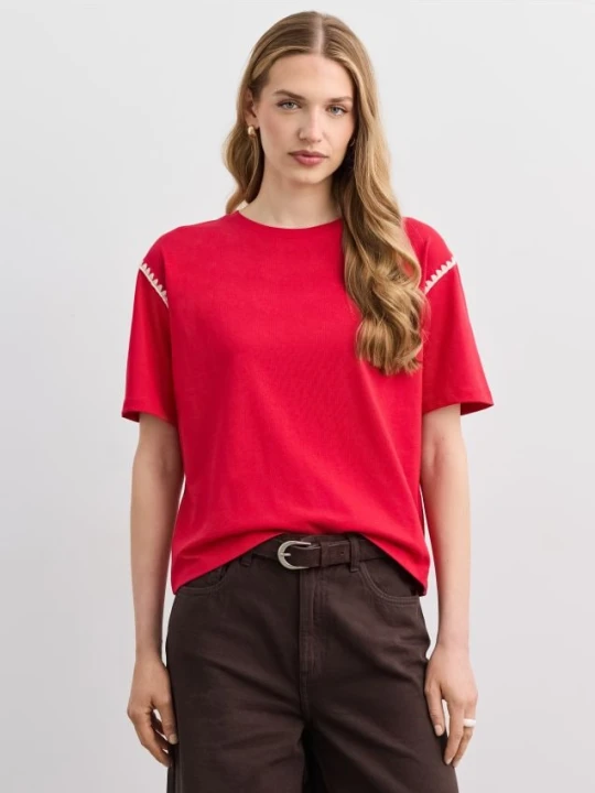 Zdjęcie produktu Mohito - T-shirt z ozdobnym haftem - czerwony