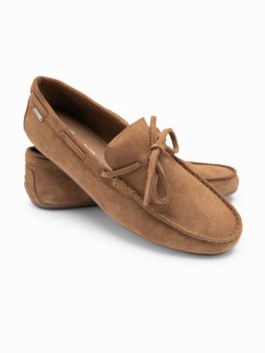 Zdjęcie produktu Mokasyny buty męskie skórzane z rzemykiem i podeszwą driver - brązowe V3 Ombre Clothing
