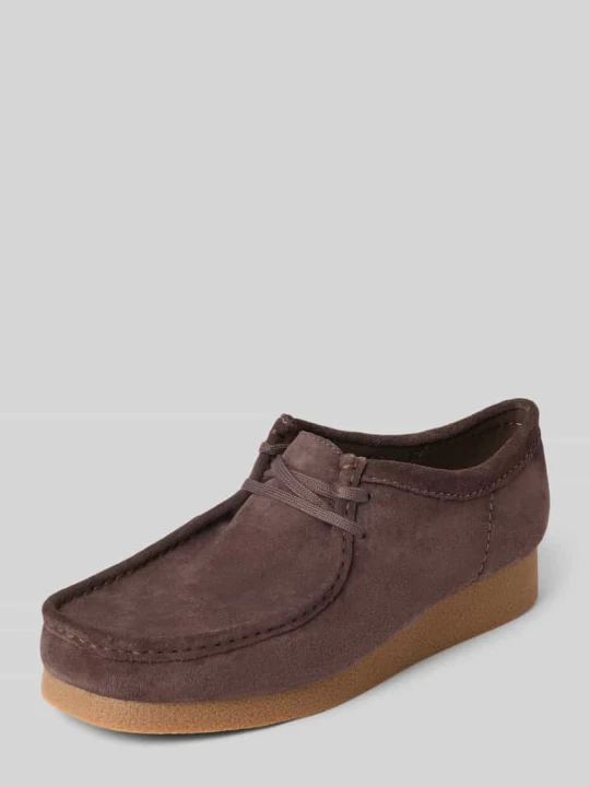 Zdjęcie produktu Mokasyny z naturalnej skóry model 'Wallabee' Clarks Ciemnobrązowy