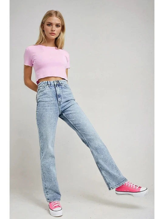 Zdjęcie produktu Monki Dżinsy - Regular fit - w kolorze błękitnym rozmiar: W30
