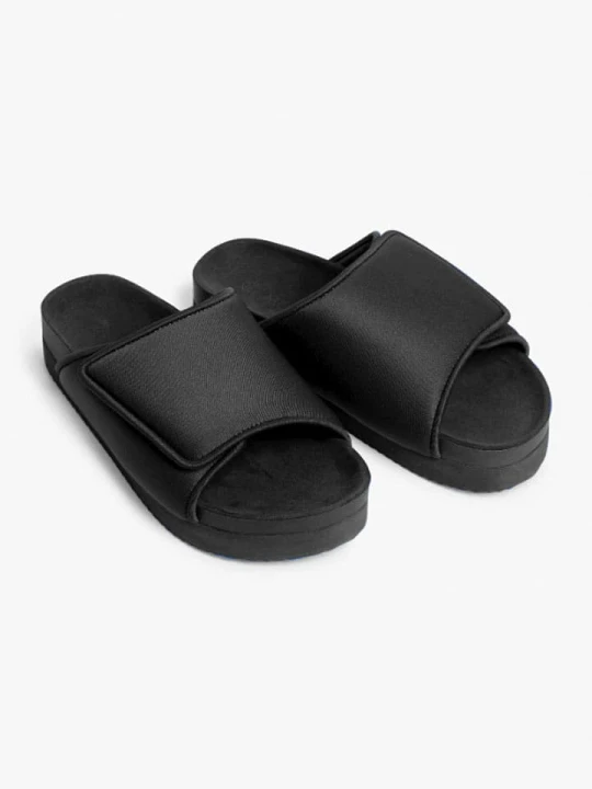 Zdjęcie produktu Monki Klapki w kolorze czarnym rozmiar: 38
