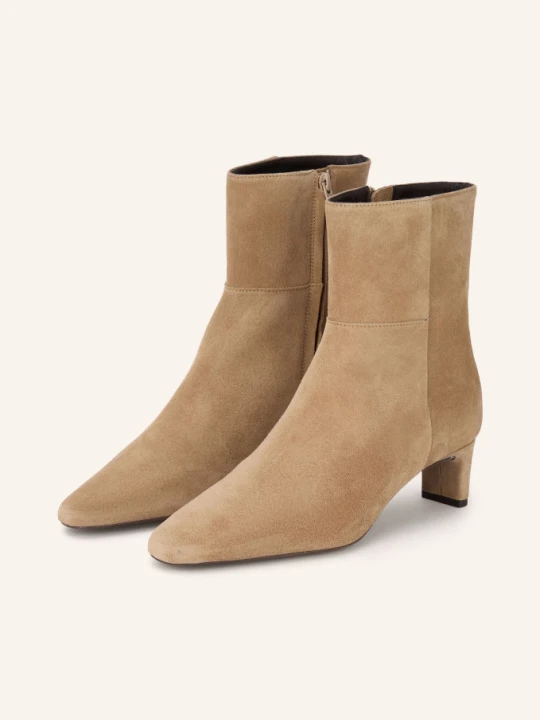 Zdjęcie produktu Mrs & Hugs Botki beige