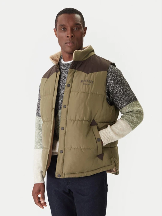 Zdjęcie produktu Mustang Kamizelka Dublin 1016901 Zielony Regular Fit