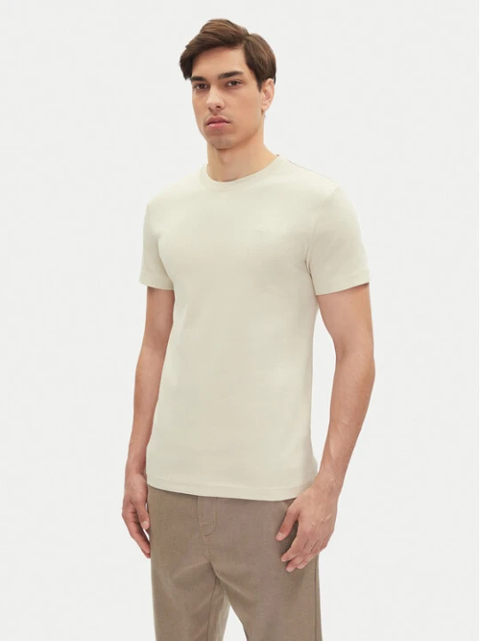 Zdjęcie produktu Mustang T-Shirt Allen 1016486 Beżowy Slim Fit