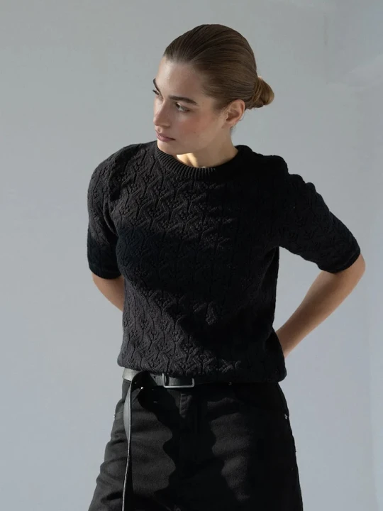 Zdjęcie produktu Muuv sweter damski z wełną merino PARR Muuv. czarny