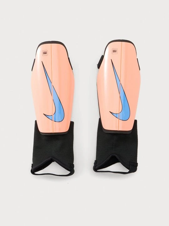 Zdjęcie produktu Nagolenniki Nike pomarańczowy