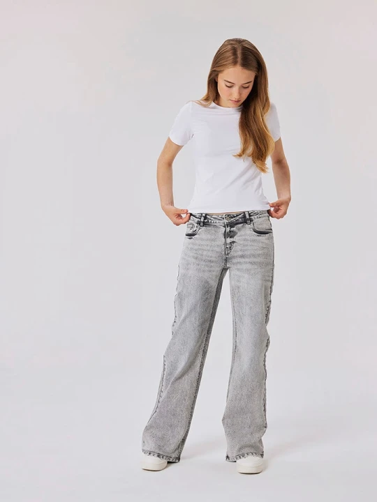 Zdjęcie produktu name it Dżinsy "Tianna" - Wide Leg - w kolorze szarym rozmiar: 152