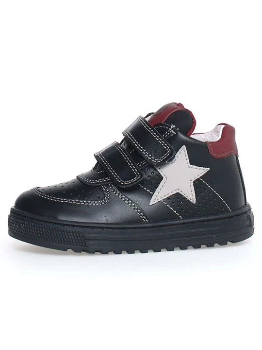Zdjęcie produktu Naturino Skórzane sneakersy "Hess" w kolorze czarno-czerwonym rozmiar: 33