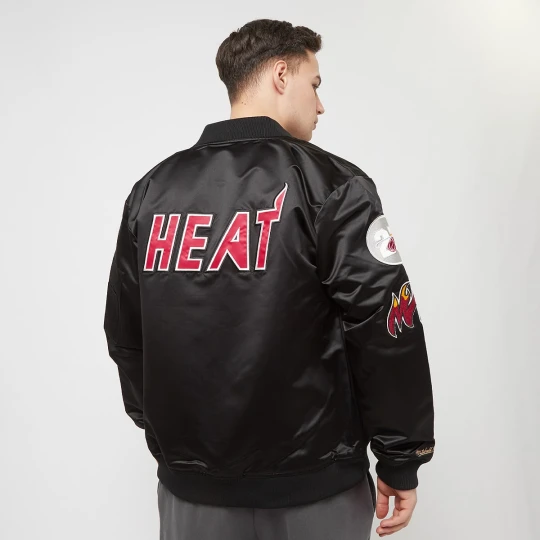Zdjęcie produktu NBA Lightweight Satin Bomber Miami Heat Mitchell & Ness czarny