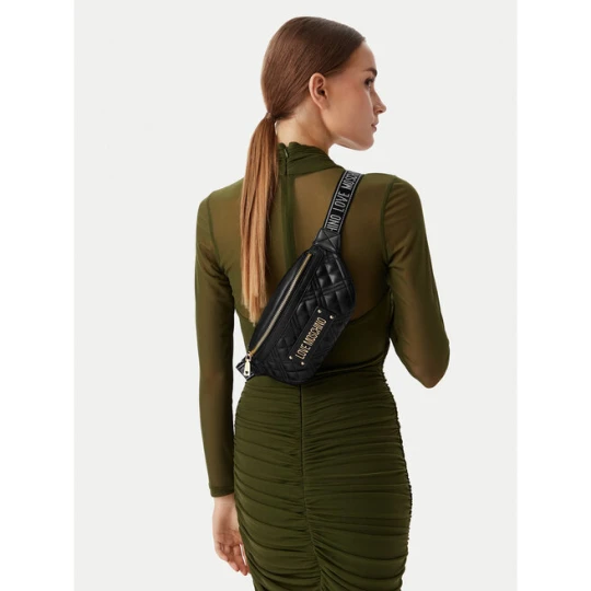 Zdjęcie produktu Nerka LOVE MOSCHINO JC4003PP1PLA0000 Czarny
