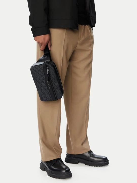 Zdjęcie produktu Nerka MICHAEL Michael Kors Hudson 33F6LJSC1B Czarny