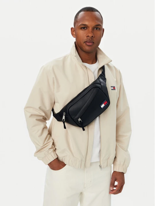 Zdjęcie produktu Nerka Tommy Jeans Tjm Daily Pu Bumbag AM0AM14626 Czarny