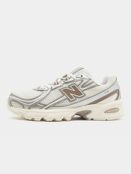 Zdjęcie produktu New Balance 740 beżowy
