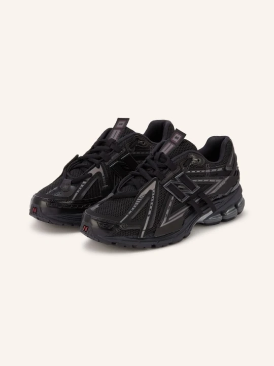Zdjęcie produktu New Balance Sneakersy 1906a schwarz CZARNY