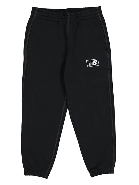 Zdjęcie produktu New Balance Spodnie dresowe "Essentials" w kolorze czarnym rozmiar: 146