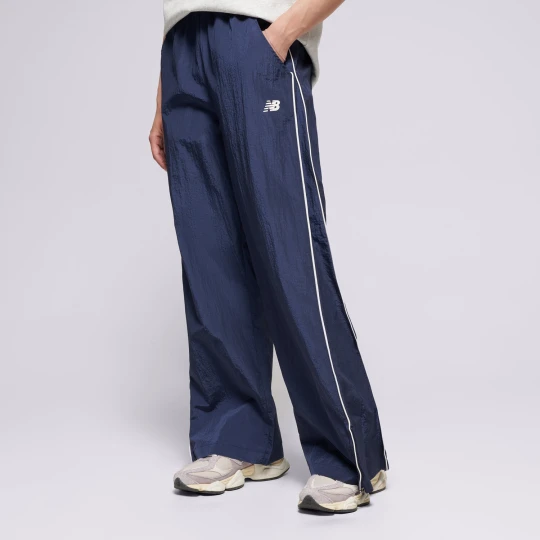 Zdjęcie produktu New Balance Spodnie Sport Legacy Pant granatowy