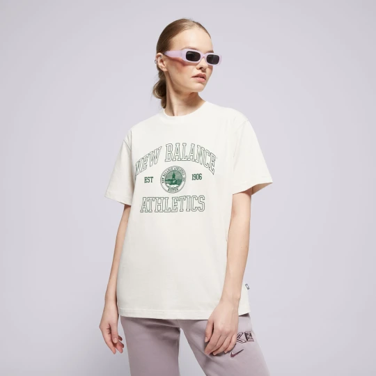 Zdjęcie produktu New Balance T-Shirt Athletics Oversized Crest T-Shirt beżowy