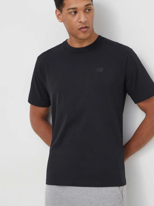 Zdjęcie produktu New Balance t-shirt bawełniany MT41533BK czarny